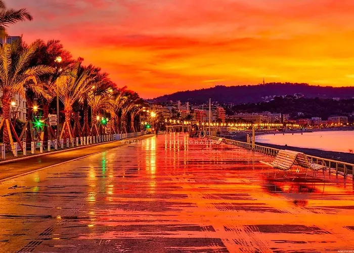 Duplex Vieux Nice, Proche Mer, Wifi, Clim * Ницца