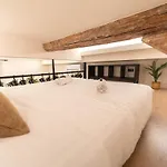 Duplex Vieux Nice, Proche Mer, Wifi, Clim *