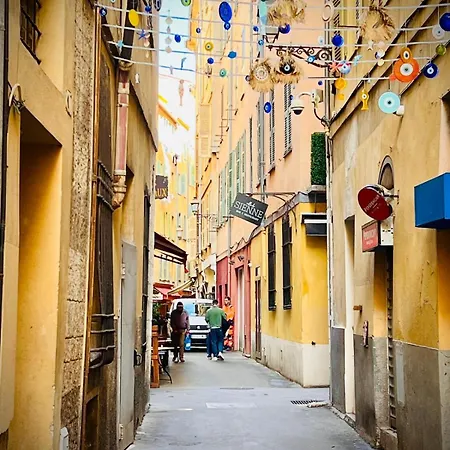 Апартаменты Duplex Vieux Nice, Proche Mer, Wifi, Clim Ницца