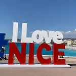Duplex Vieux Nice, Proche Mer, Wifi, Clim Apartamento Niza