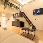 Duplex Vieux Nice, Proche Mer, Wifi, Clim Niza
